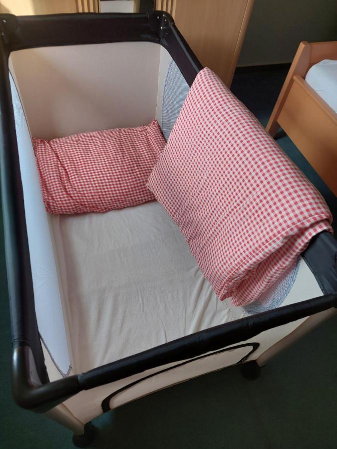 Entire House, Quiet City Location, Garden, Parking 빌레펠트 외부 사진